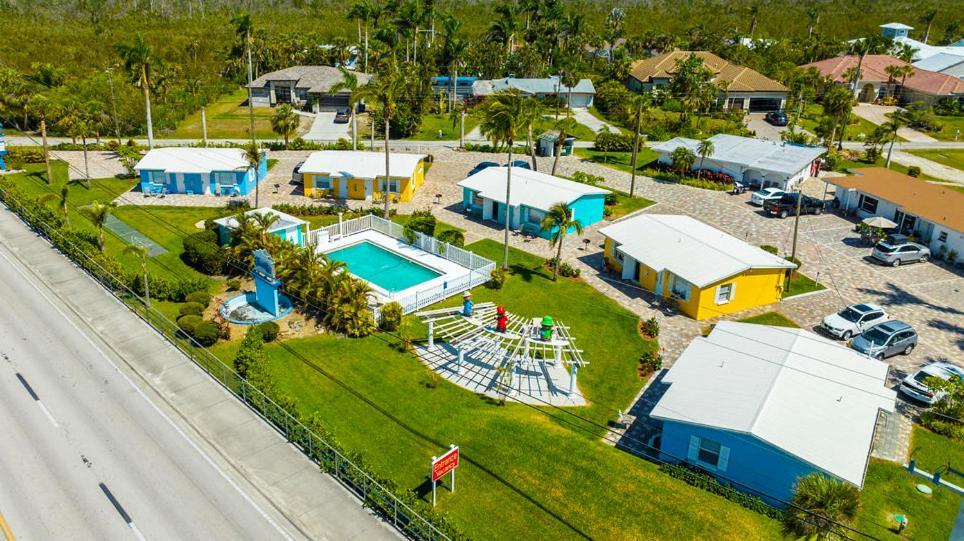2 Bed Cottage With Pool, Close To Beach! Bbq Grills & Patio Fort Myers Exterior photo